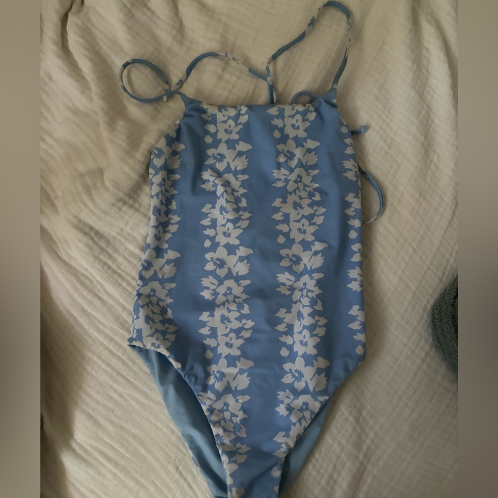 Poshpua one piece